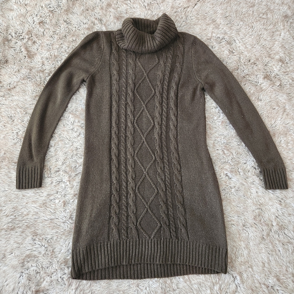 iZ Byer Long Sleeve Turtleneck Cable Knit Sweater Dress Green Women's Medium‎